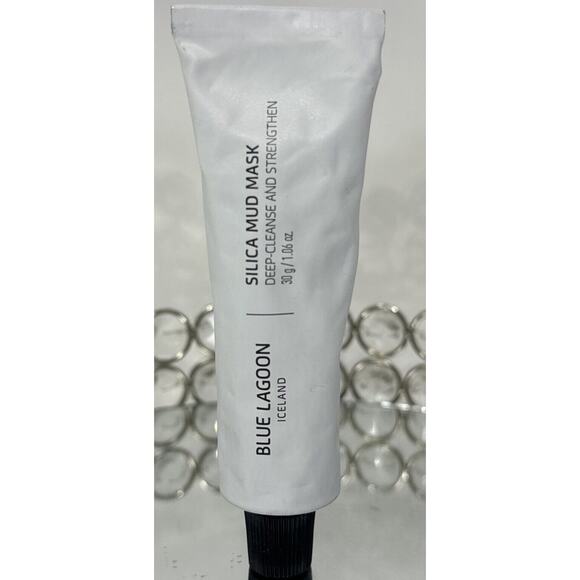 Blue Lagoon - Deep Cleansing Silica Face Mask | Sustainable, Bioactive Icelan... - Picture 2 of 4
